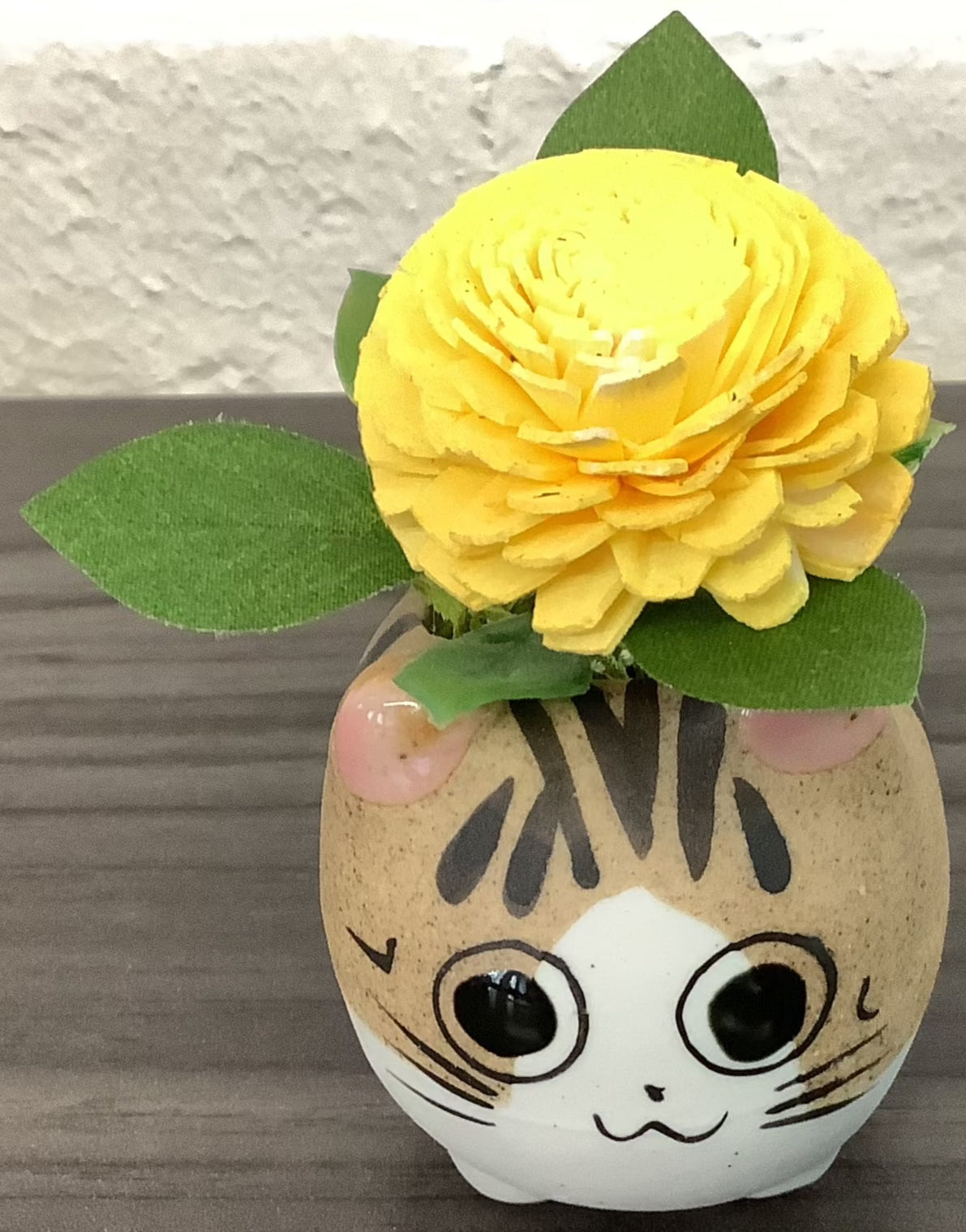 Wooden Blossom in Kitty